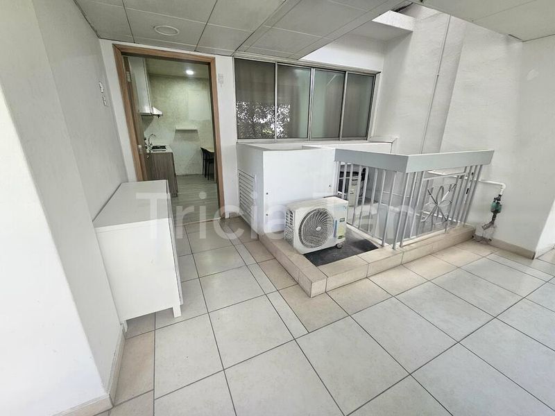 1 Bed Apartment (Condo) for Rent in  The Centrepoint - Image 8